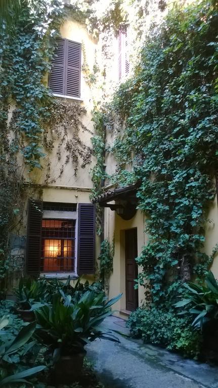 Апартаменты The Frog'S Hideaway Болонья Экстерьер фото